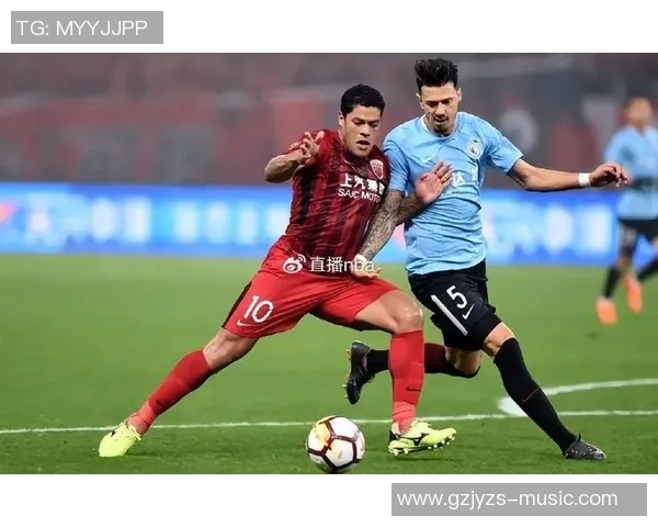 喜讯！上港中卫将官宣转会到塞维利亚沙龙，大牌名帅已赞同