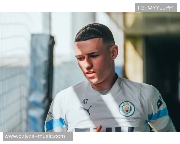 瓜迪奥拉点铁成金:候补废柴+青训小将,改形成曼城最强双方卫